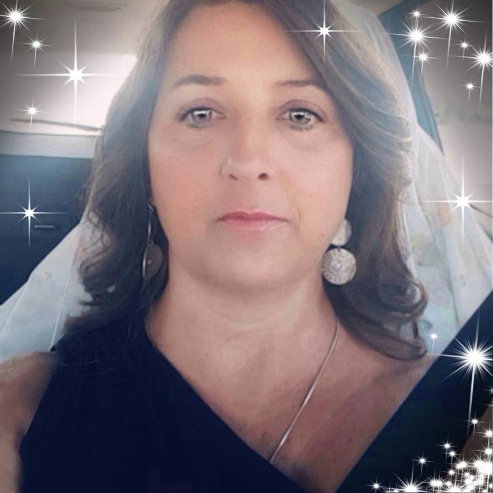 Meet your Posher, Eva